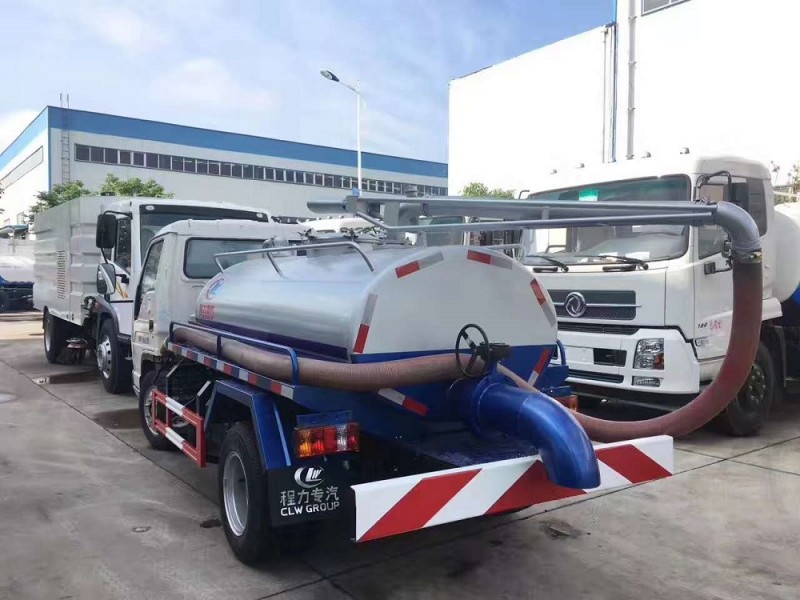 福田國(guó)三（5方）不上戶吸糞車(chē)圖片