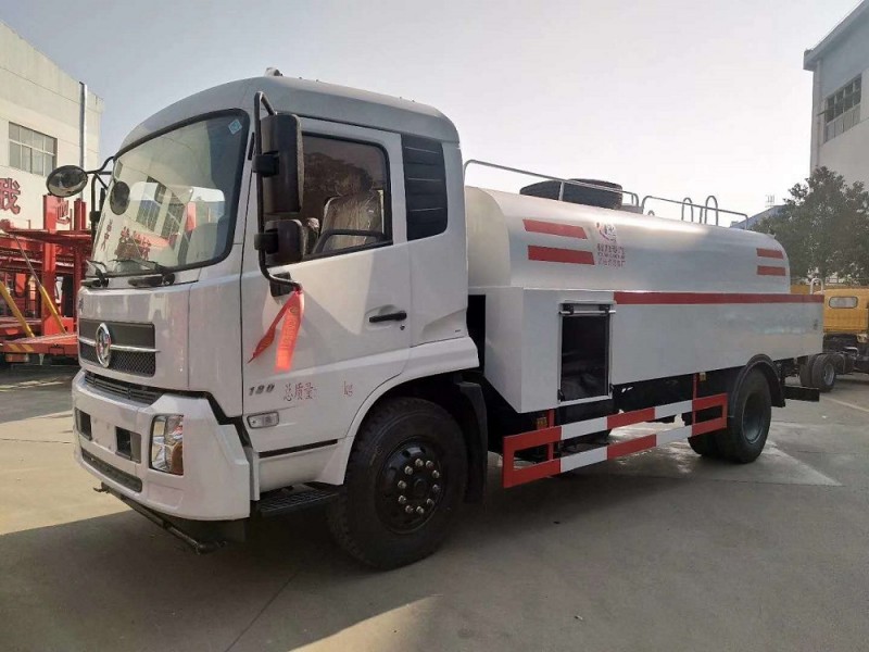 東風天錦高壓清洗車