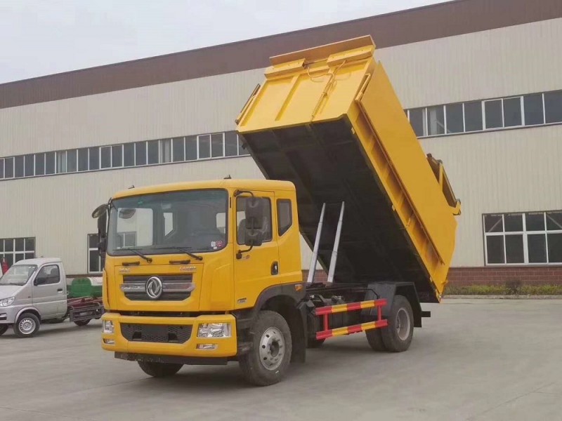 東風(fēng)多利卡D9(12方)對接垃圾車