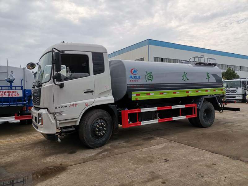 東風(fēng)天錦灑水車（14方）圖片